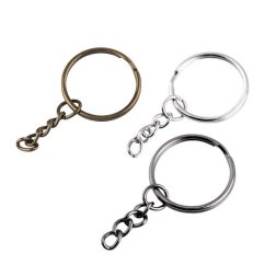 Krúžok s retiazkou 25 mm na hračky